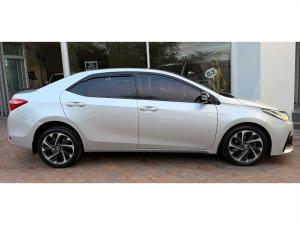 Toyota Corolla 1.6 Prestige auto - Image 3