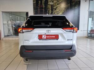 Toyota RAV4 2.0 GX - Image 5