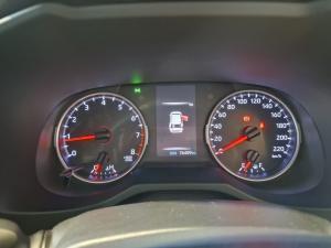 Toyota RAV4 2.0 GX - Image 11