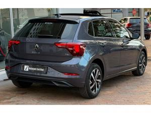 Volkswagen Polo hatch 1.0TSI Life manual - Image 2