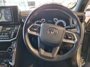 Toyota Land Cruiser 300 3.3D GX-R - Image 8