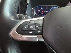 Volkswagen Caravelle 2.0BiTDI Highline 4Motion - Image 9