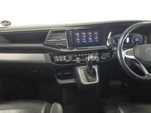 Volkswagen Caravelle 2.0BiTDI Highline 4Motion - Image 15