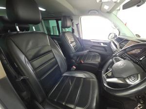 Volkswagen Caravelle 2.0BiTDI Highline 4Motion - Image 17