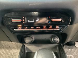 Toyota Starlet 1.5 XS auto - Image 13