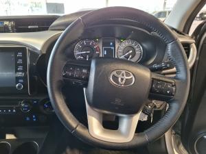 Toyota Hilux 2.8GD-6 double cab 4x4 Raider auto - Image 8