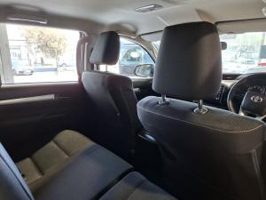 Toyota Hilux 2.8GD-6 double cab 4x4 Raider auto - Image 13