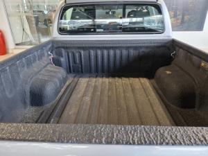 Toyota Hilux 2.8GD-6 double cab 4x4 Raider auto - Image 14