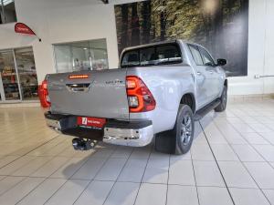 Toyota Hilux 2.8GD-6 double cab 4x4 Raider auto - Image 2