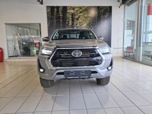Toyota Hilux 2.8GD-6 double cab 4x4 Raider auto - Image 4