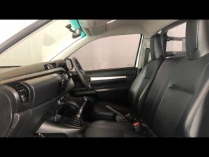Toyota Hilux 2.4GD single cab S (aircon) - Image 7