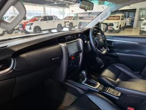Toyota Fortuner 2.4GD-6 4x4 - Image 7