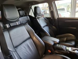 Toyota Fortuner 2.4GD-6 4x4 - Image 12