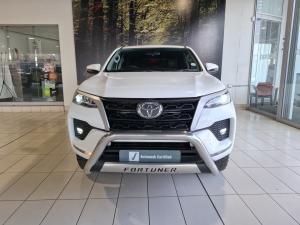 Toyota Fortuner 2.4GD-6 4x4 - Image 4