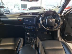 Toyota Hilux 2.8GD-6 double cab 4x4 Legend auto - Image 6