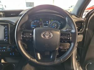 Toyota Hilux 2.8GD-6 double cab 4x4 Legend auto - Image 8