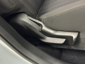 Toyota Starlet 1.5 XS auto - Image 16
