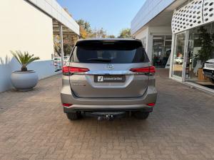 Toyota Fortuner 2.4GD-6 - Image 5