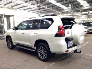 Toyota Land Cruiser Prado 2.8GD VX-L - Image 23