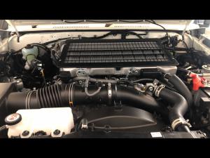 Toyota Land Cruiser 79 4.5D-4D V8 double cab LX - Image 14
