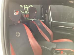 Toyota Hilux 2.8GD-6 double cab 4x4 GR-Sport - Image 17