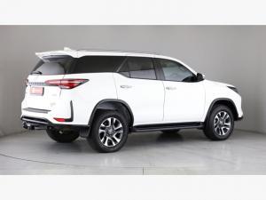 Toyota Fortuner 2.4GD-6 4x4 - Image 2