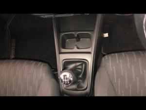 Suzuki Ertiga 1.5 GL manual - Image 15