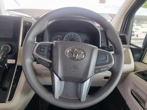 Toyota Quantum 2.8 SLWB bus 14-seater GL auto - Image 8