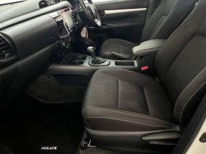 Toyota Hilux 2.4GD-6 double cab Raider auto - Image 7