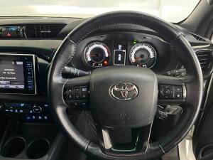 Toyota Hilux 2.8GD-6 double cab 4x4 Raider auto - Image 8