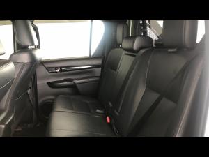 Toyota Hilux 2.8GD-6 double cab 4x4 Legend 50 auto - Image 11