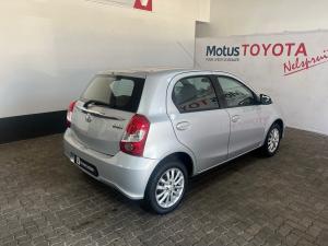 Toyota Etios hatch 1.5 Sprint - Image 2
