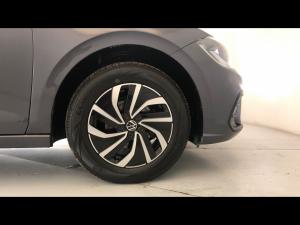 Volkswagen Polo hatch 1.0TSI - Image 17