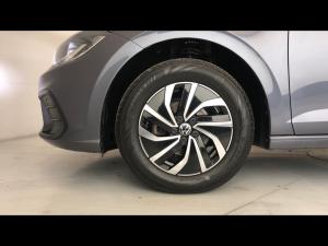 Volkswagen Polo hatch 1.0TSI - Image 18