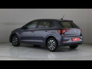 Volkswagen Polo hatch 1.0TSI - Image 21