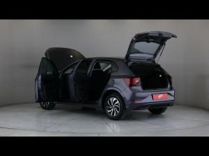 Volkswagen Polo hatch 1.0TSI - Image 25