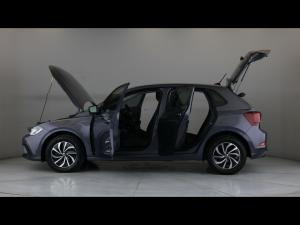 Volkswagen Polo hatch 1.0TSI - Image 26
