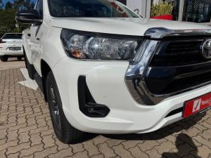 Toyota Hilux 2.4GD-6 single cab Raider manual - Image 19
