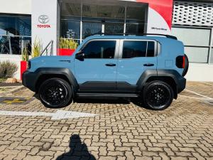 Toyota Land Cruiser FJ 2.7 4x4 VX - Image 22