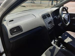 Volkswagen Polo Vivo 1.4 Trendline - Image 7