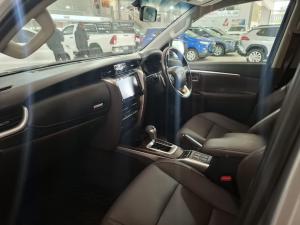 Toyota Fortuner 2.8GD-6 4X4 automatic - Image 7