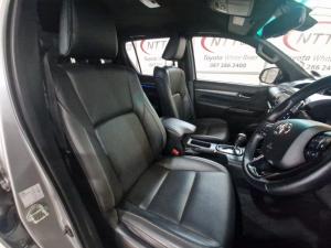 Toyota Hilux 2.8 GD-6 RB Legend 4X4 automaticD/C - Image 12