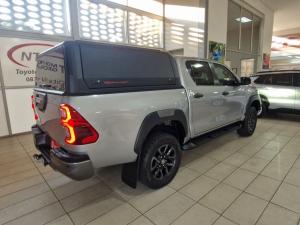 Toyota Hilux 2.8 GD-6 RB Legend 4X4 automaticD/C - Image 2