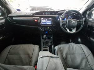 Toyota Hilux 2.4 GD-6 SRX 4X4 automaticD/C - Image 6
