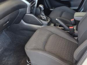 Toyota Urban Cruiser 1.5 XR automatic - Image 7