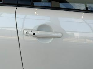 Toyota Urban Cruiser 1.5 XS - Image 11