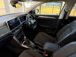 Volkswagen T-ROC 1.4 TSI Design Tiptronic - Image 7