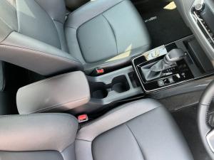 Toyota Corolla Cross 1.8 XR - Image 12