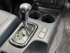 Toyota Hilux 2.8 GD-6 RB Legend RS 4X4 automaticD/C - Image 13