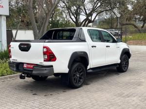 Toyota Hilux 2.8 GD-6 RB Legend RS 4X4 automaticD/C - Image 2